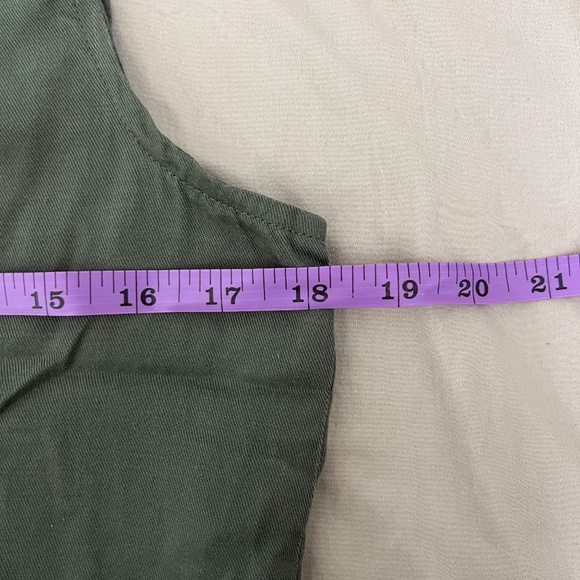 Universal Thread - Women’s Button Front Vest Green Small - Picture 7 of 7